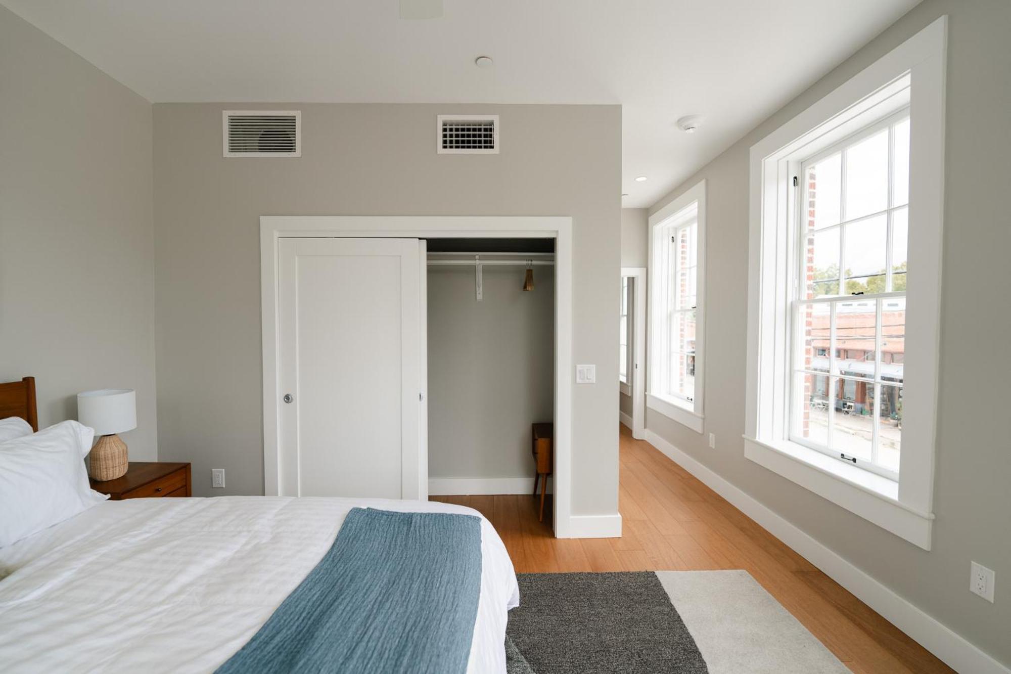 Western 1924 Luxury Lofts Martindale Bagian luar foto