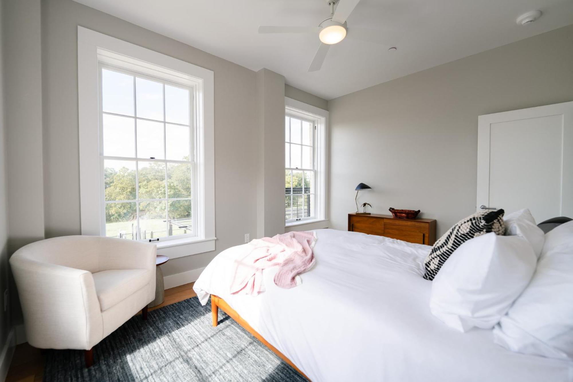 Western 1924 Luxury Lofts Martindale Bagian luar foto