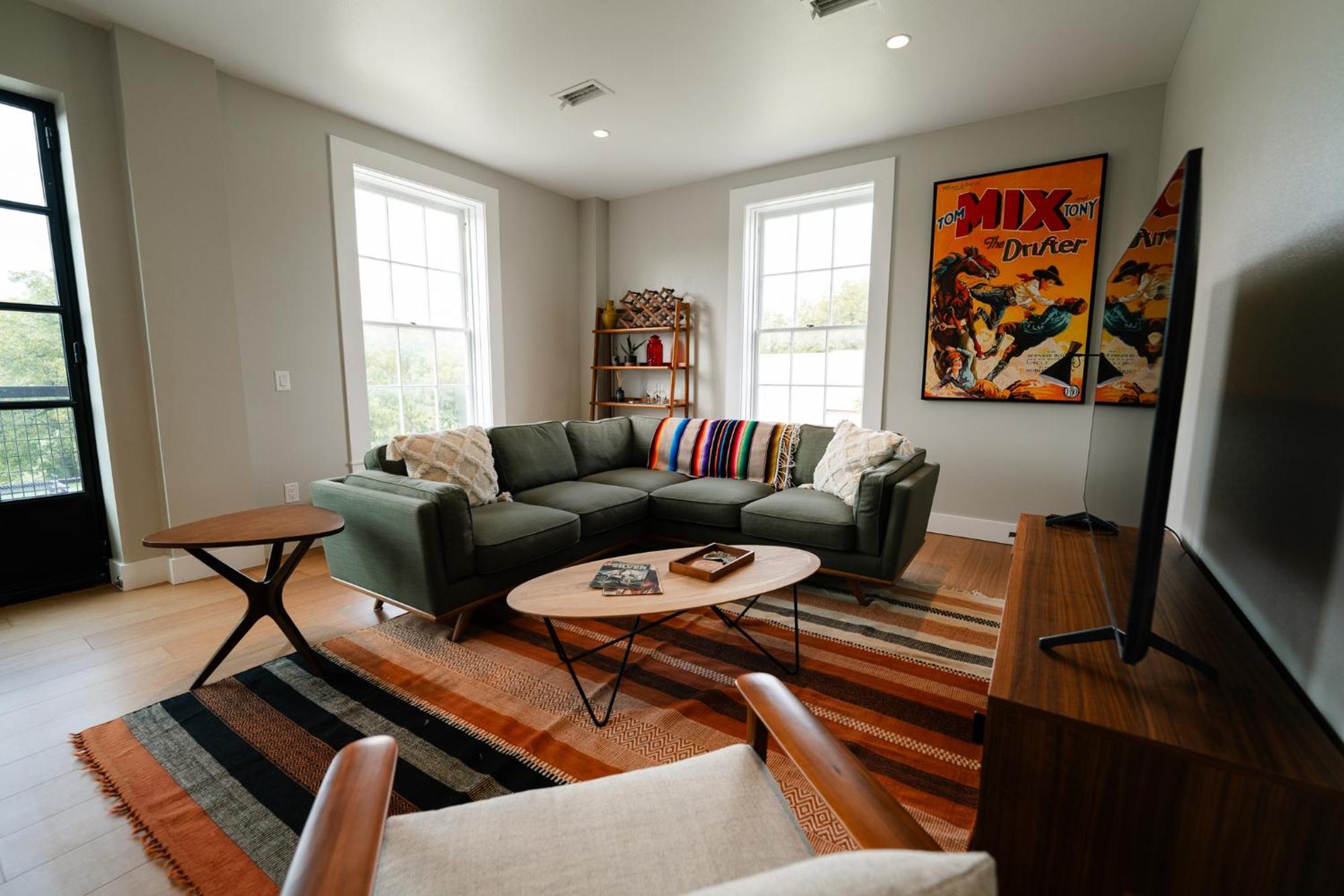 Western 1924 Luxury Lofts Martindale Bagian luar foto